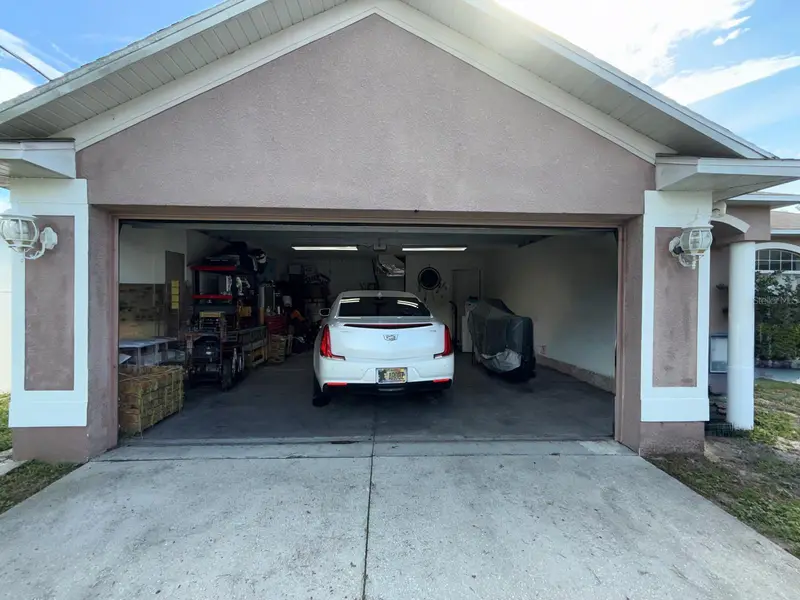 8414 Bay Dr, FL