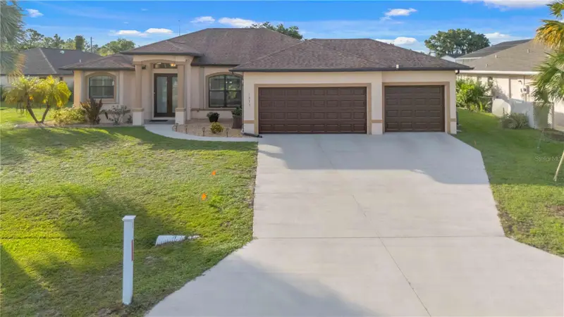 1275 Blue Lake Cir, FL