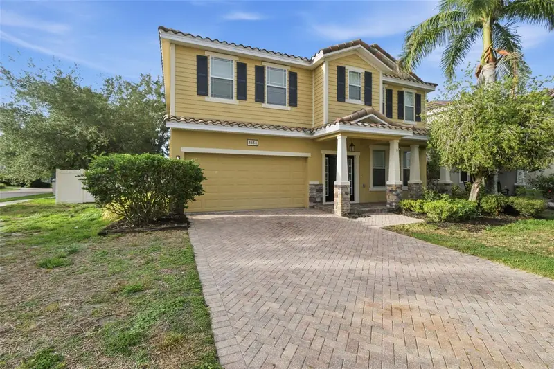5654 Aaron Ct, FL