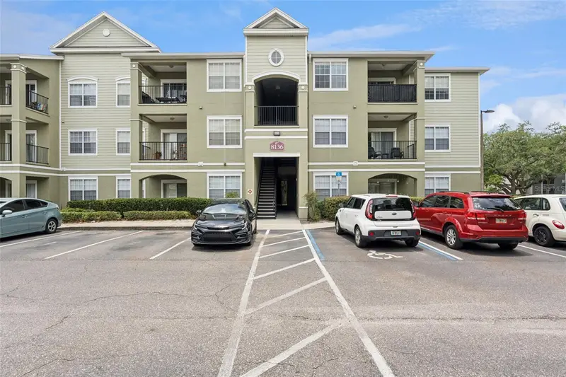 8136 Claire Ann Dr #207, FL