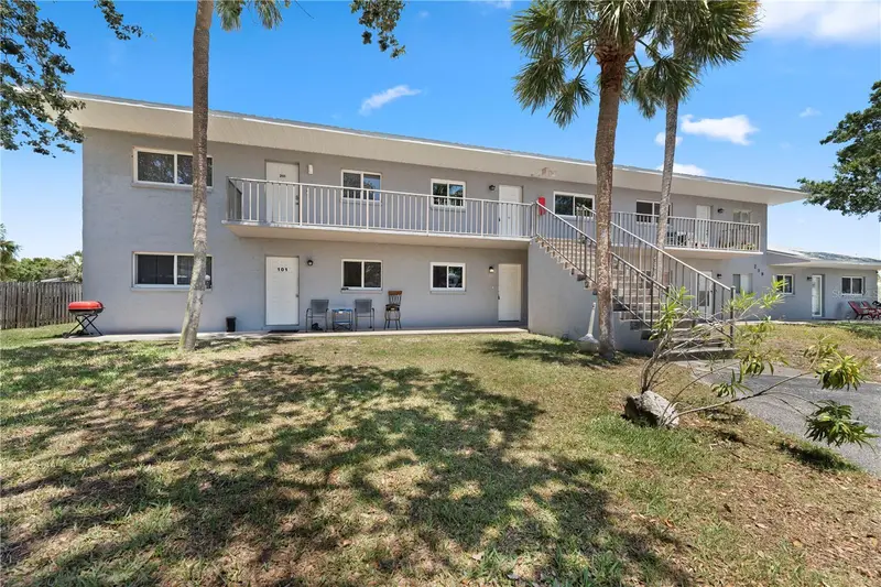 238 Chandler St #203, FL