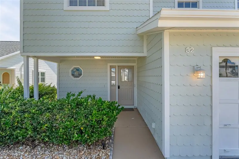 32 Andover Dr, FL