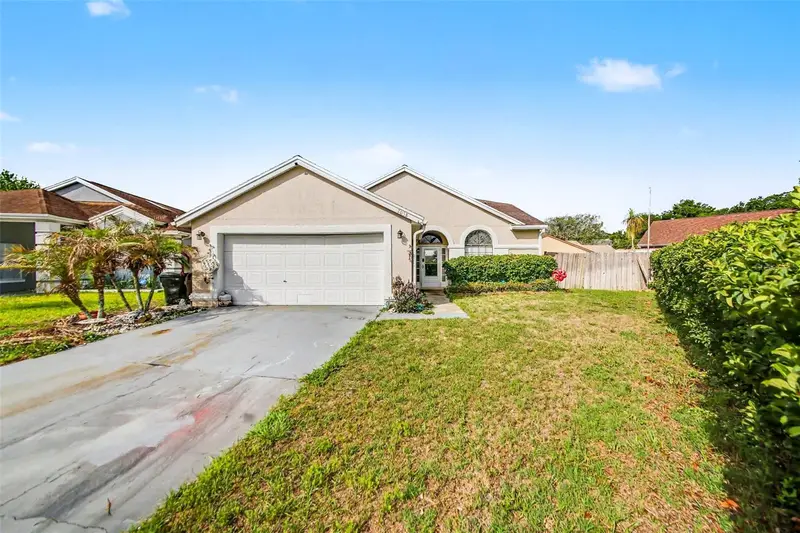 2058 Sue Ellen Ct, FL