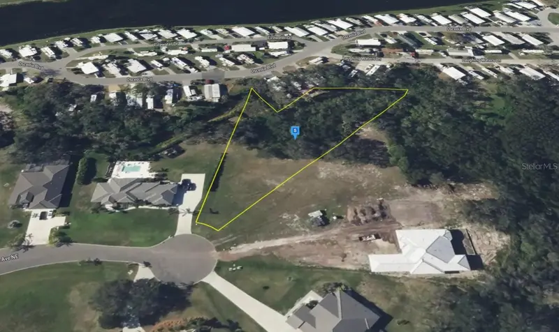6104 8th Avenue Dr Ne, FL