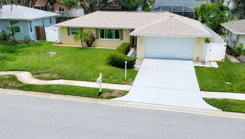 3300 Sand Key Dr, FL