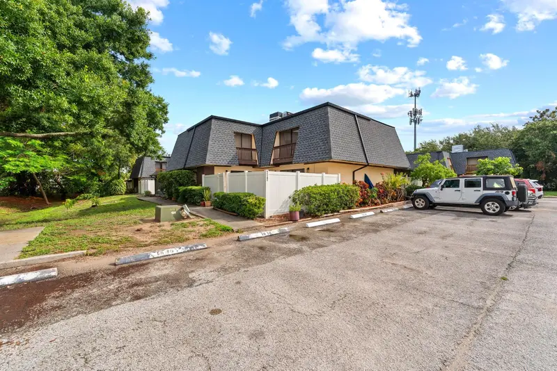 8118 Oak Trace Way #C, FL