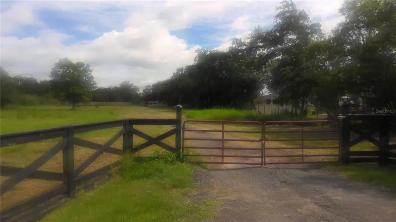 2875 Sharp Rd, FL
