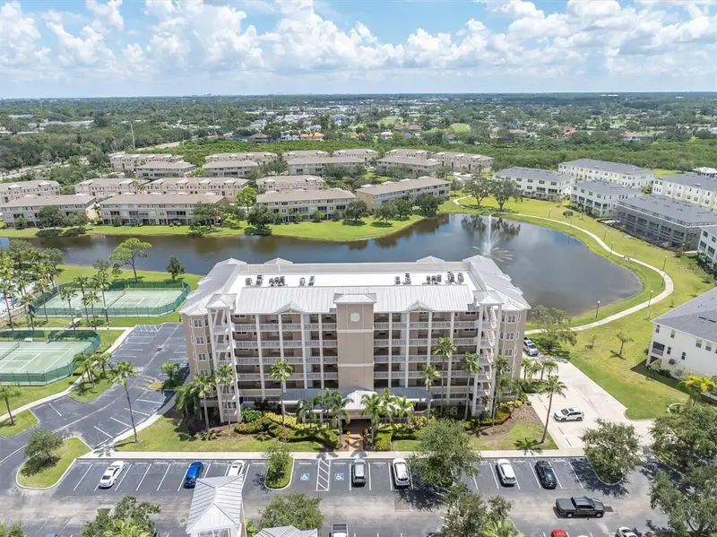 7069 Key Haven Rd #302, FL