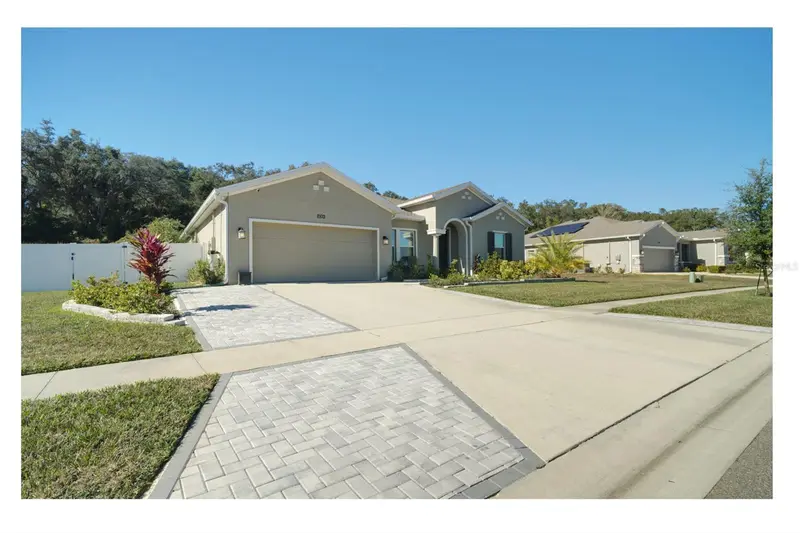 6084 Claystone Way, FL
