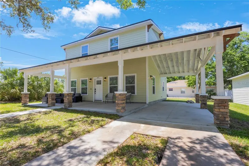 707 N Disston Ave, FL