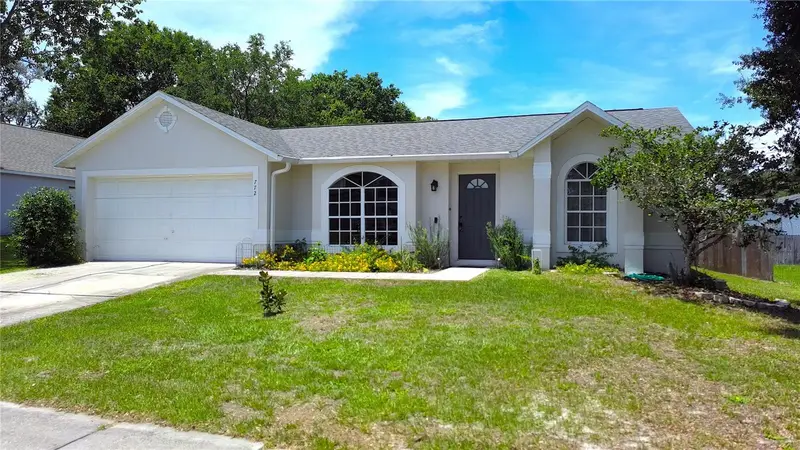 772 Licaria Dr, FL