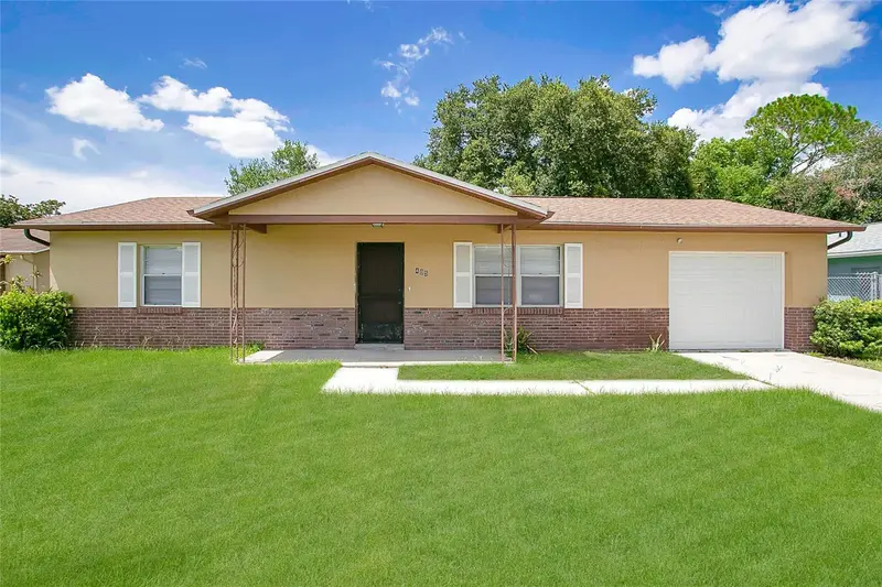 405 Long Dr, FL