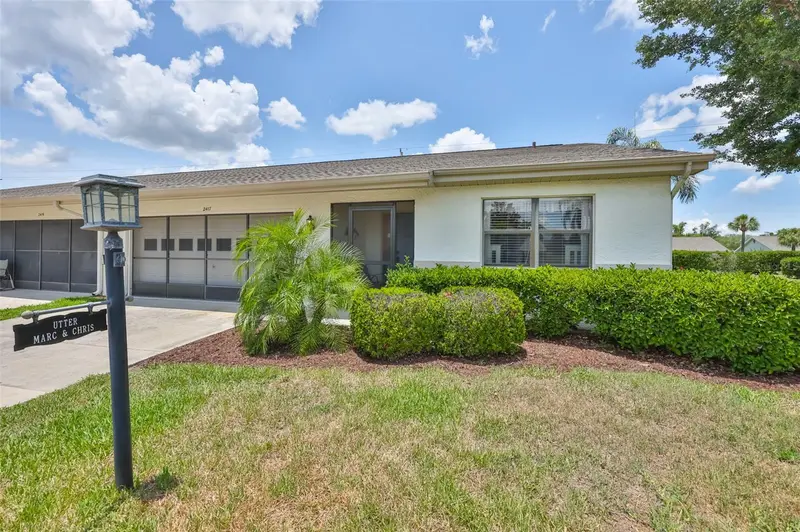 2417 Lancaster Dr, FL