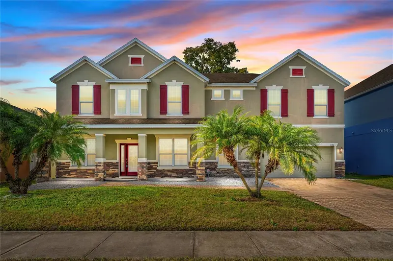882 Counts Crest Circle, FL