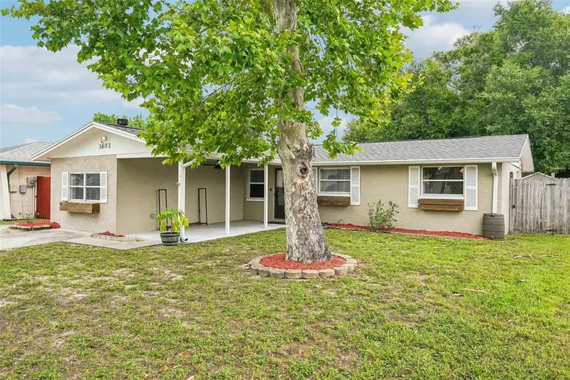 1603 Fox Run Dr, FL