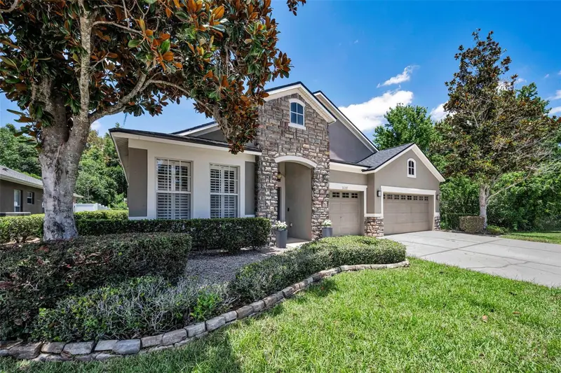 16207 Rambling Rd, FL