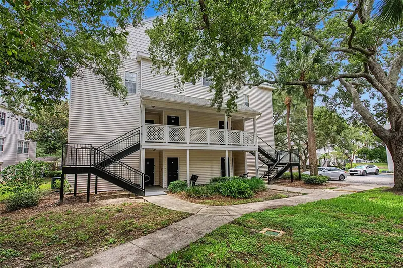3270 Haviland Ct #301, FL