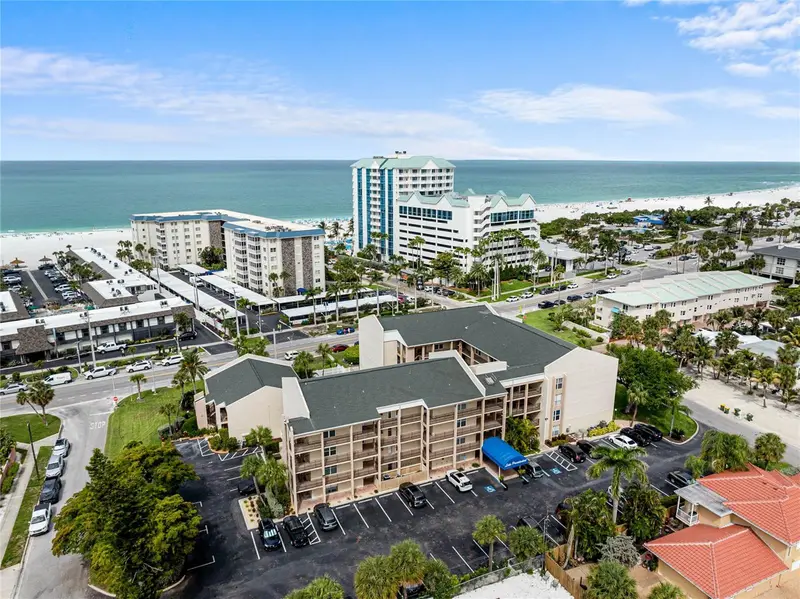 845 Benjamin Franklin Dr #402, FL