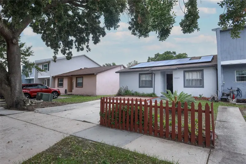 Rio Pinar Lakes listing
