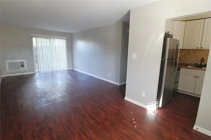 3001 Bee Ridge Rd #112, FL