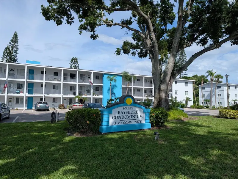 2547 60th Ave W #L-36, FL
