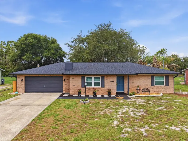 1248 W Embassy Dr, FL