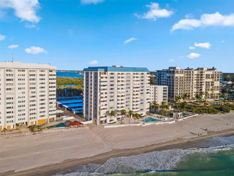 1750 Benjamin Franklin Dr #1d, FL
