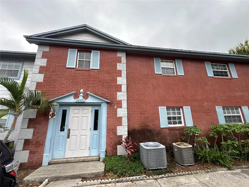 3045 Aaron Burr Ave #12d, FL