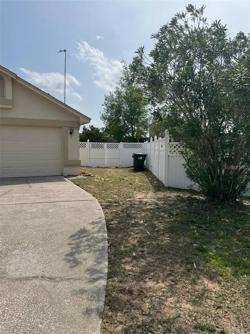 6724 Callie Rd, FL