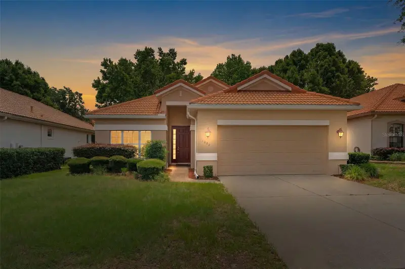 1080 W Skyview Crossing Dr, FL