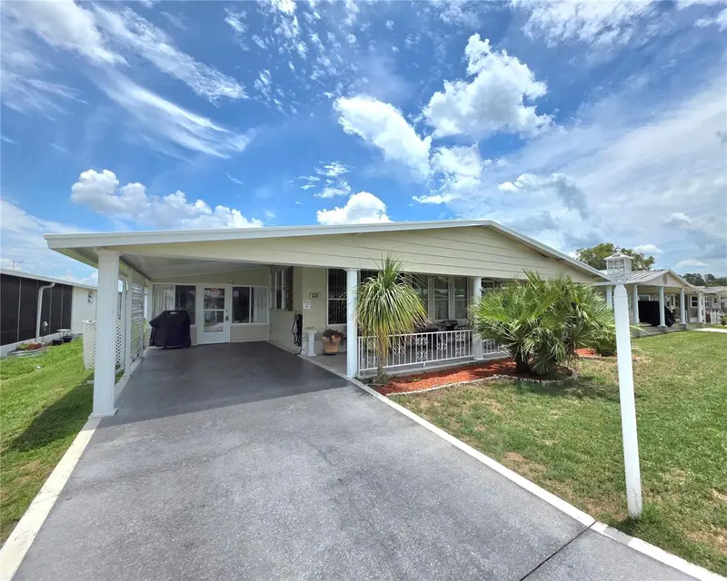 5334 Comanche St, FL