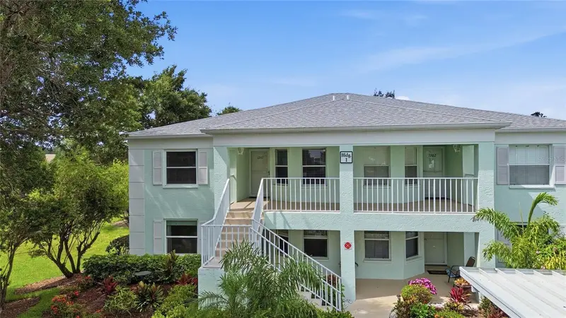5725 Greenwood Ave #1201, FL