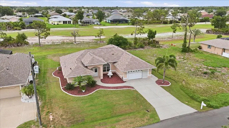 82 Pinehurst Pl, FL