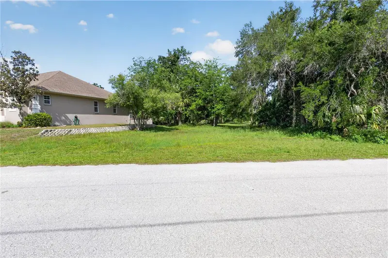 4648 S Gator Loop, FL