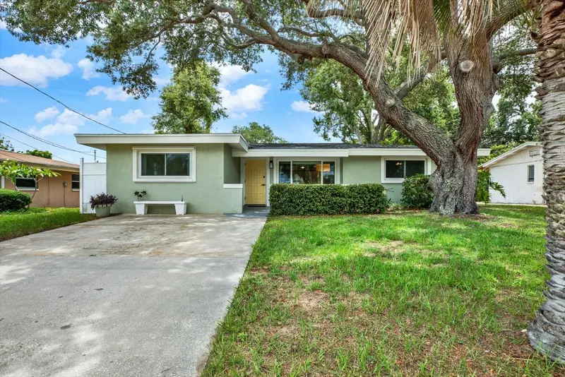 10908 104th Ave, FL