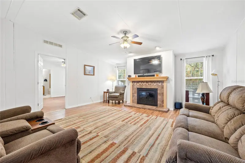 1366 Sw Central Ter, FL