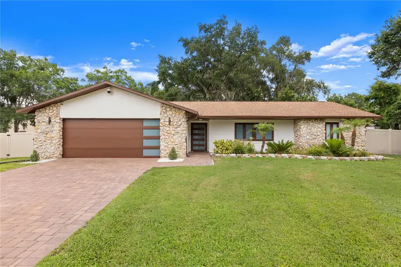 1577 Starfish St, FL