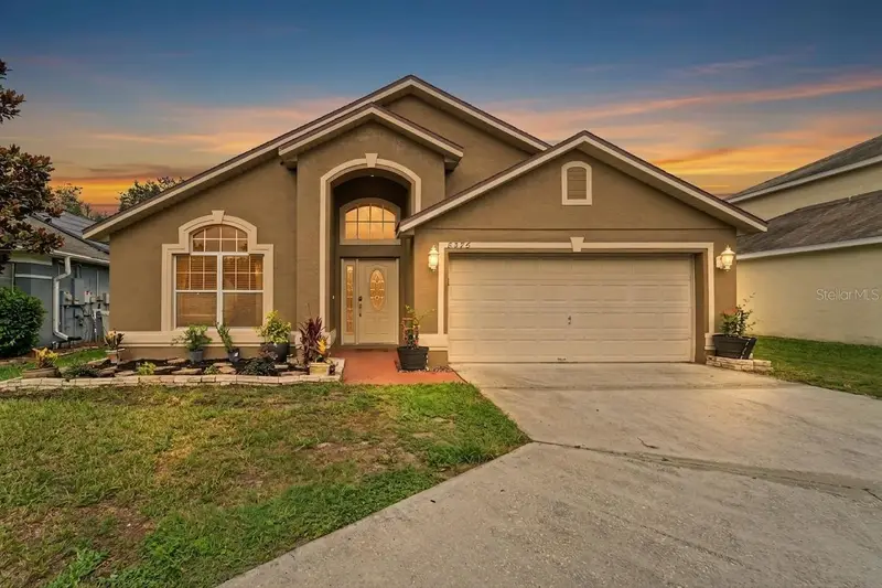 8376 Lake Amhurst Trl, FL