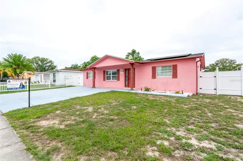 8033 Manvel Dr, FL