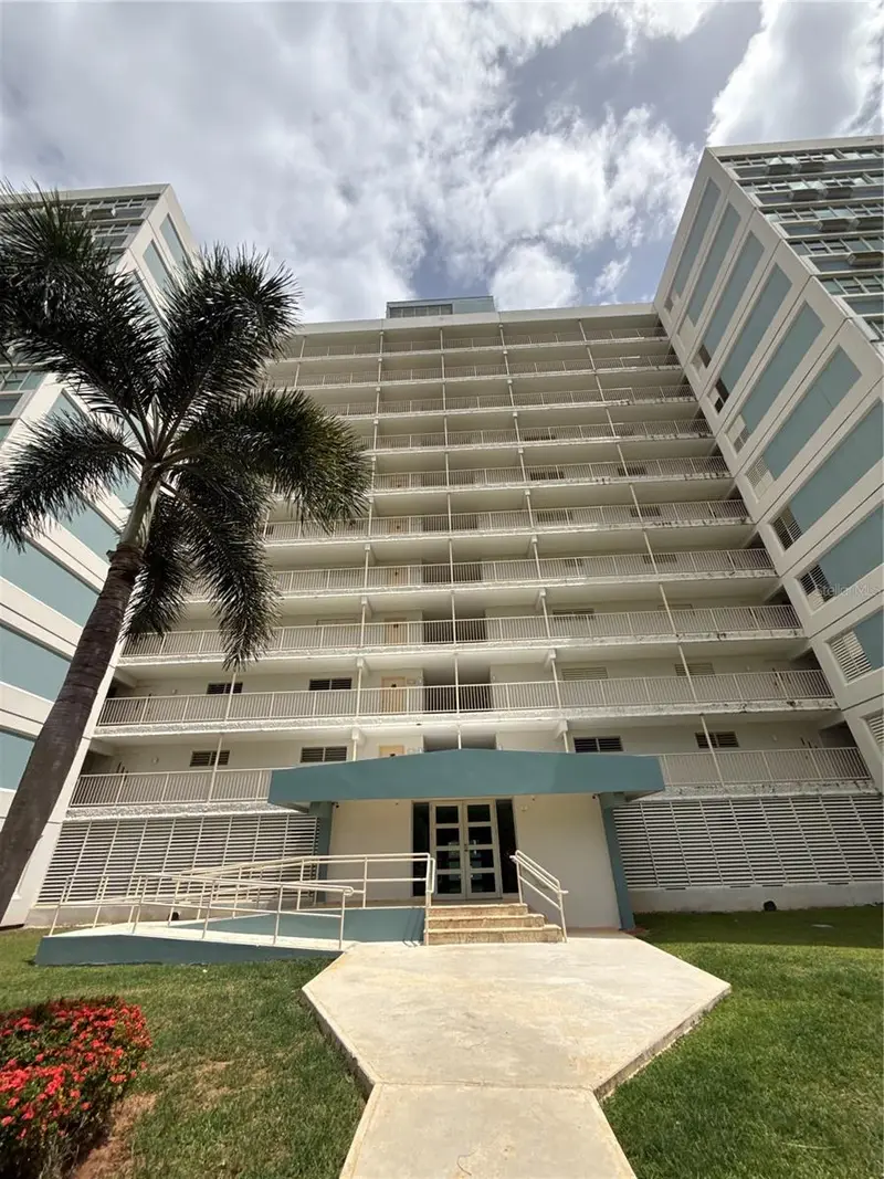 Calle Eider San Juan View #307a, PR