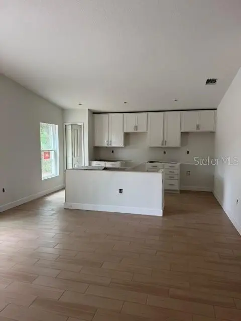 3038 Thornhill Rd, FL