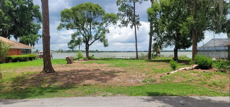 4220 Lake Marianna Dr, FL