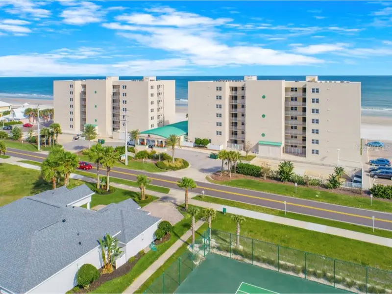 4495 S Atlantic Ave #104, FL