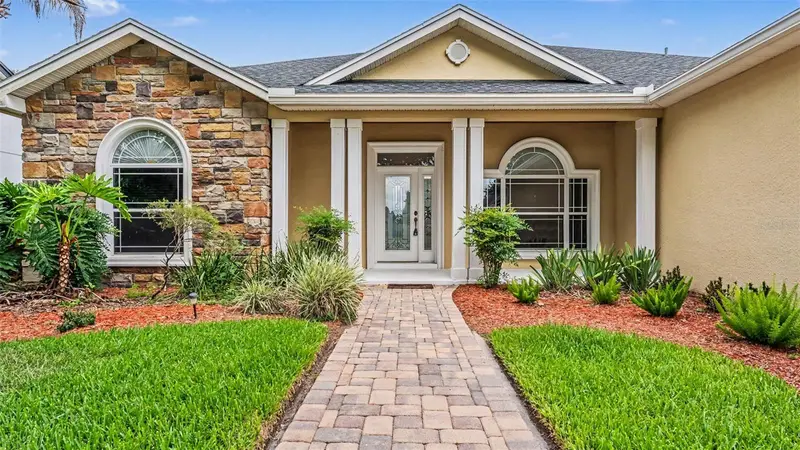 3300 Hawks Ridge Dr, FL