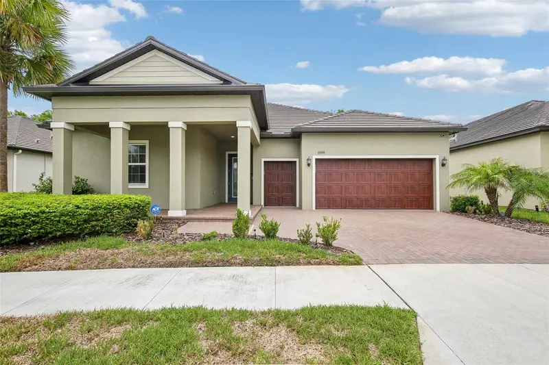 11040 Banyan Breeze Blvd, FL