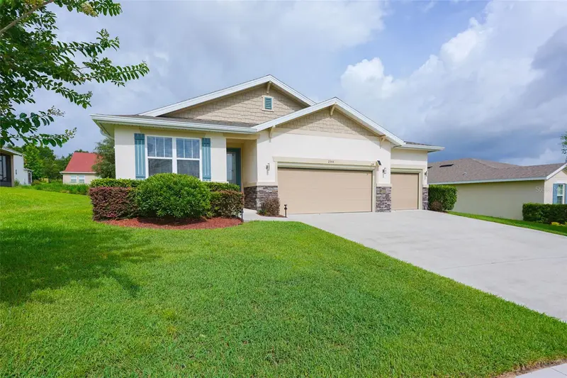 2544 Autumn Stream Dr, FL