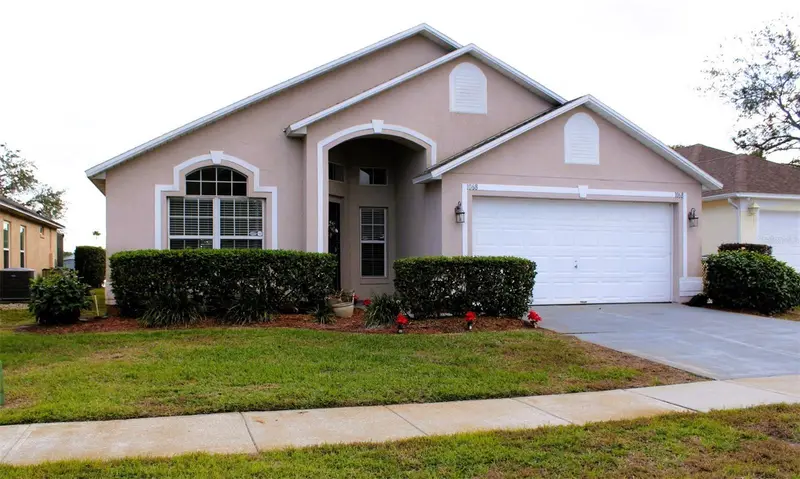 1068 Lake Berkley Dr, FL