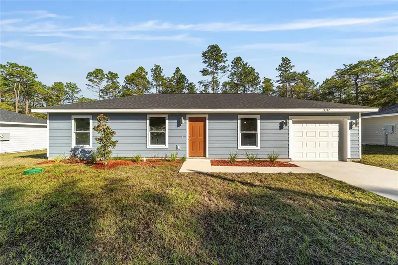 24388 Nw Geranium Ave, FL