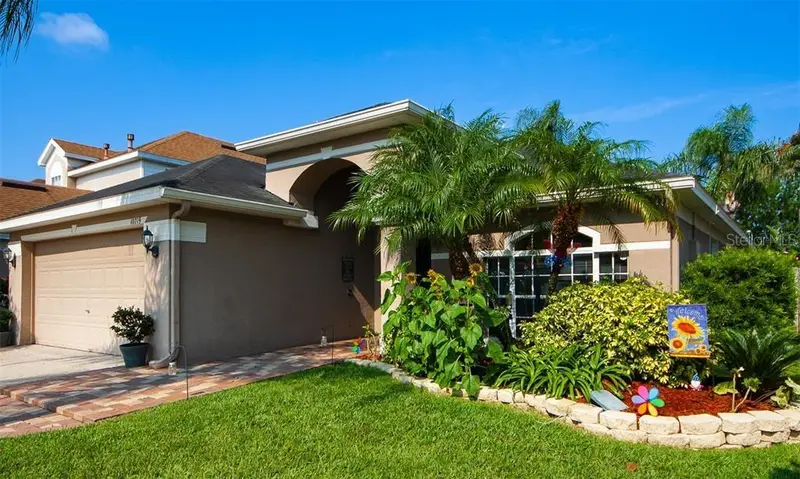 10719 Cherry Oak Circle, FL