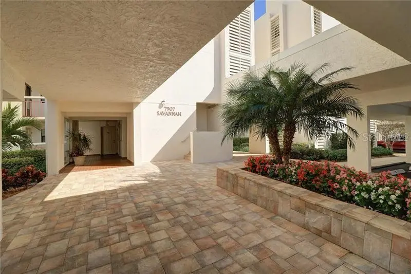 7907 Sailboat Key Blvd S #105, FL